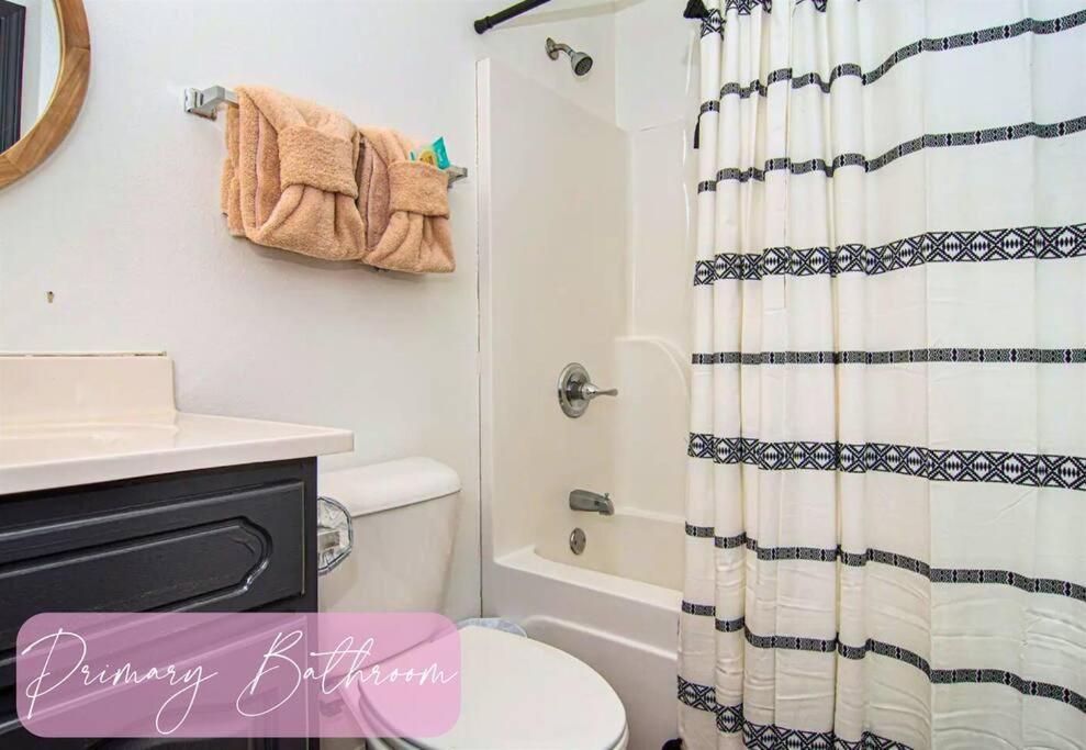 Willow Trace: Family Retreat, Hot Tub, Gaming! Pigeon Forge Exterior foto